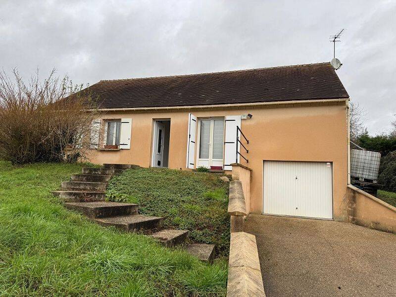 Maison 4 pièces 85 m² · à Paron · 85 m² · 175 000 €