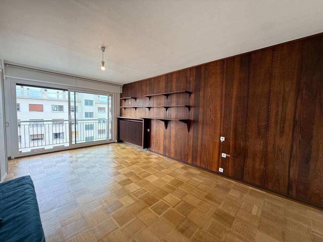 Appartement 1 pièce 34 m² · à Paris 15ème Arrondissement · 33,6 m² · 1 250 €/mois