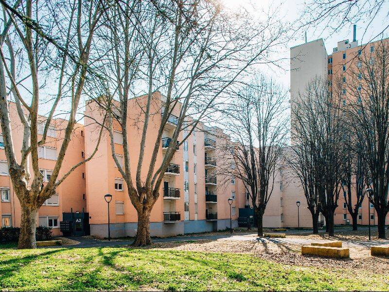 Appartement 4 pièces 66 m² · à Nîmes · 66 m² · 708 €