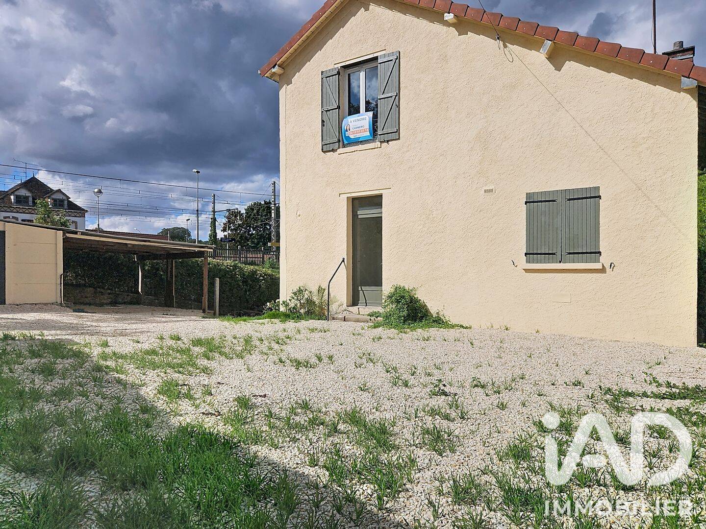 Maison 3 pièces 75 m² · à Saint-Julien-du-Sault · 74,5 m² · 115 000 €