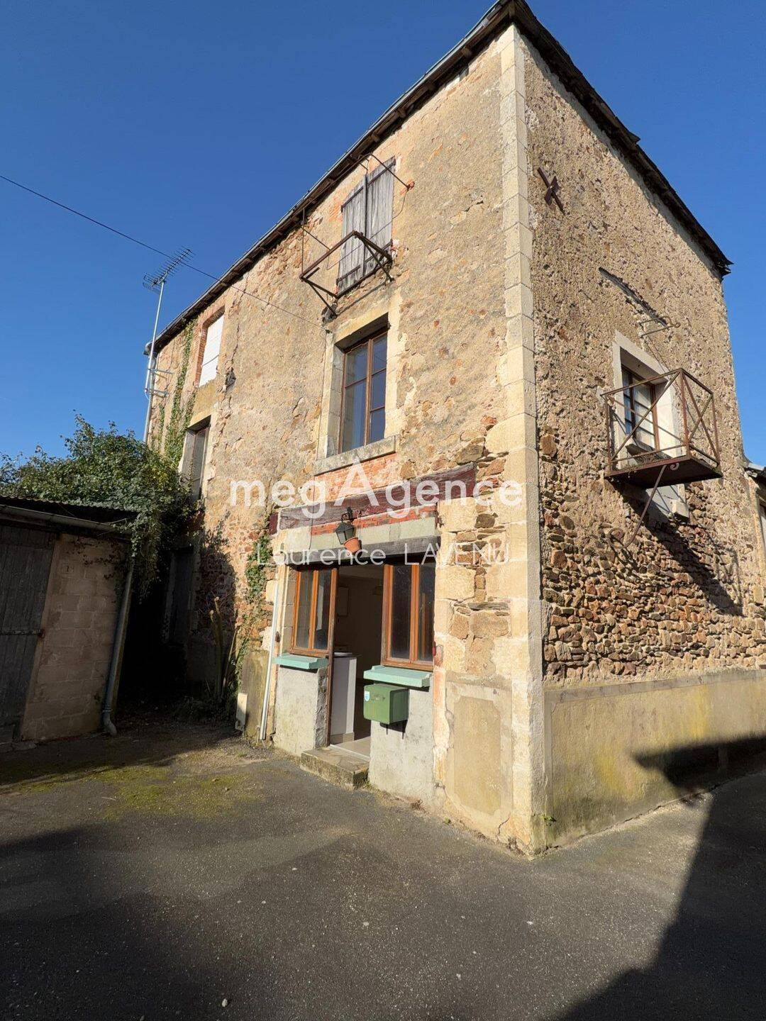 Maison 3 pièces 78 m² · à Saint-Benoît-du-Sault · 78 m² · 39 990 €