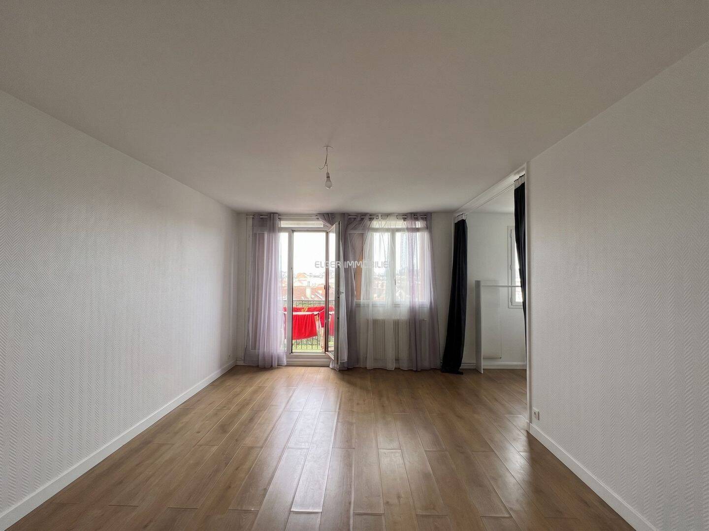 Appartement 4 pièces 68 m² · à Poissy · 67,6 m² · 203 000 €
