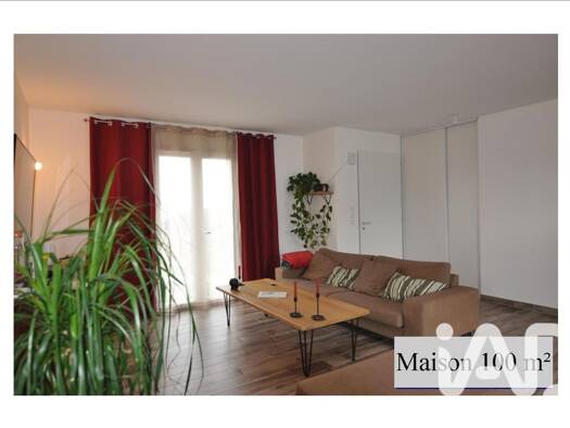 Villa à vendre 195 000 € 5 pièces 3 chambres 96 m² 1 795 m² de terrain Juignac 16190