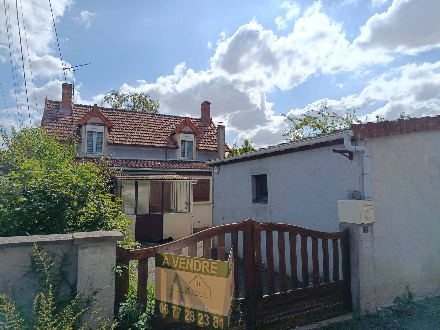 Maison 5 pièces 97 m² · à Ourouer-les-Bourdelins · 97 m² · 64 000 €
