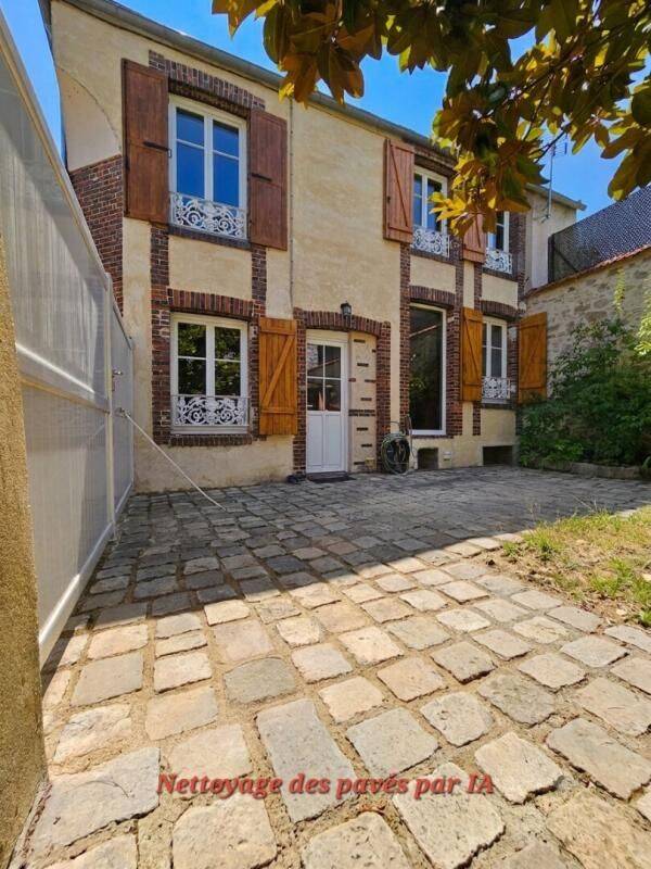 Maison 4 pièces 93 m² · à Épernon · 93,2 m² · 240 000 €