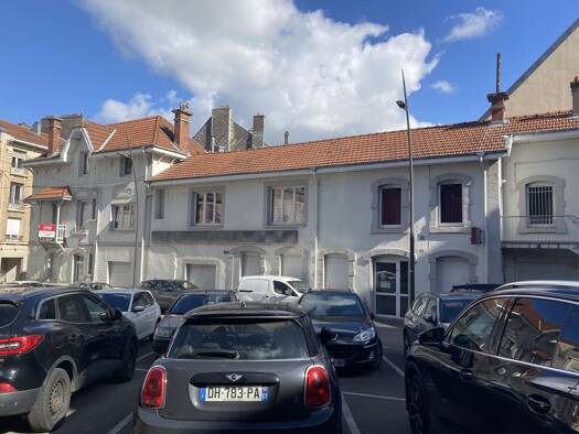 Local commercial à vendre 295 000 € 428 m² de surface de vente Longwy 54400
