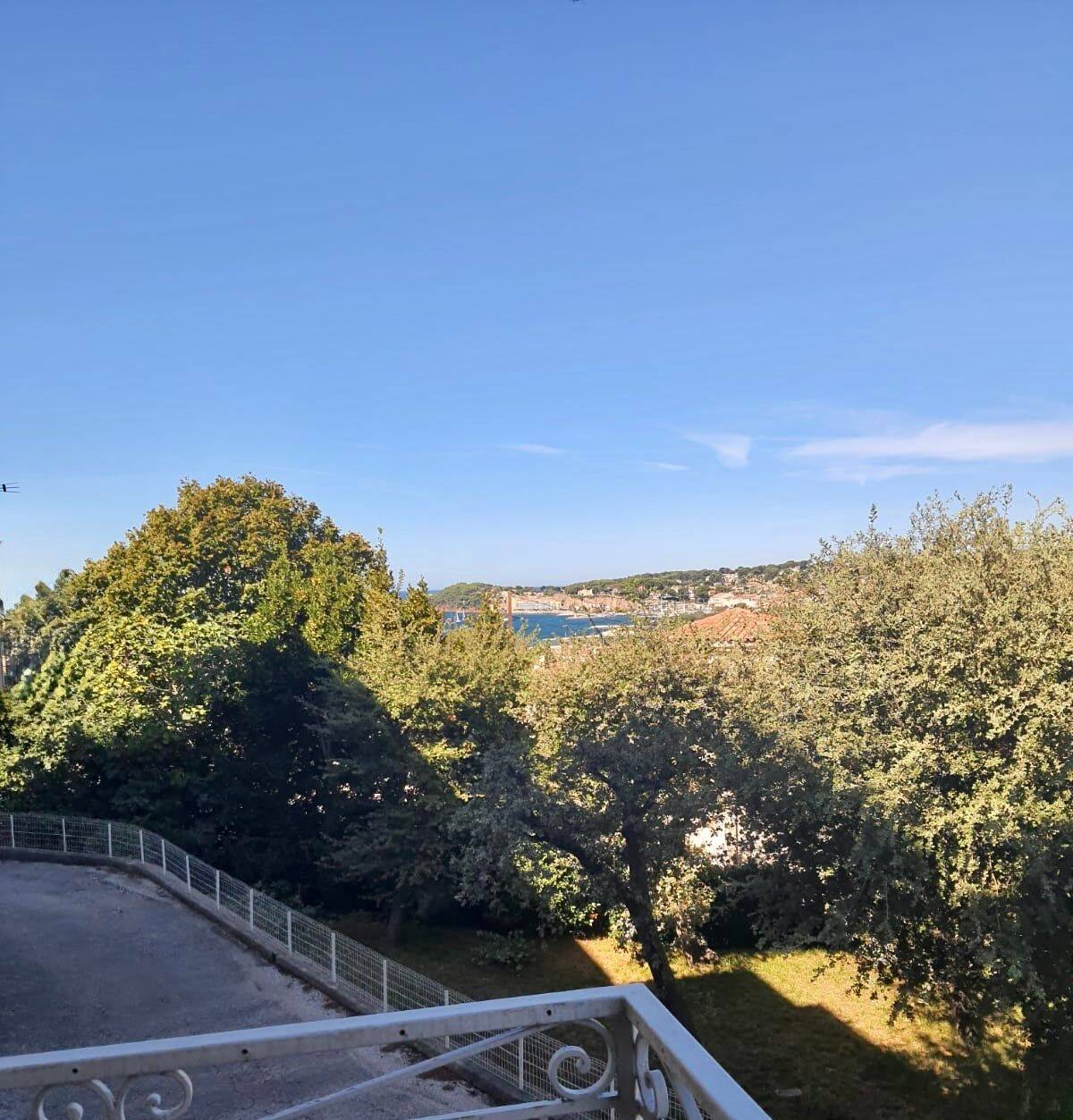 Appartement 2 pièces 56 m² · à Six-Fours-les-Plages · 56 m² · 318 000 €