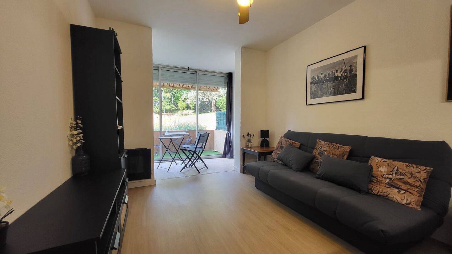 Appartement 1 pièce 23 m² · à Grasse · 23,2 m² · 650 €