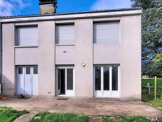 Maison à vendre 159 000 € 5 pièces 4 chambres 106 m² 522 m² de terrain Les Grands Champs-Les Chevaliers Châteauroux 36000