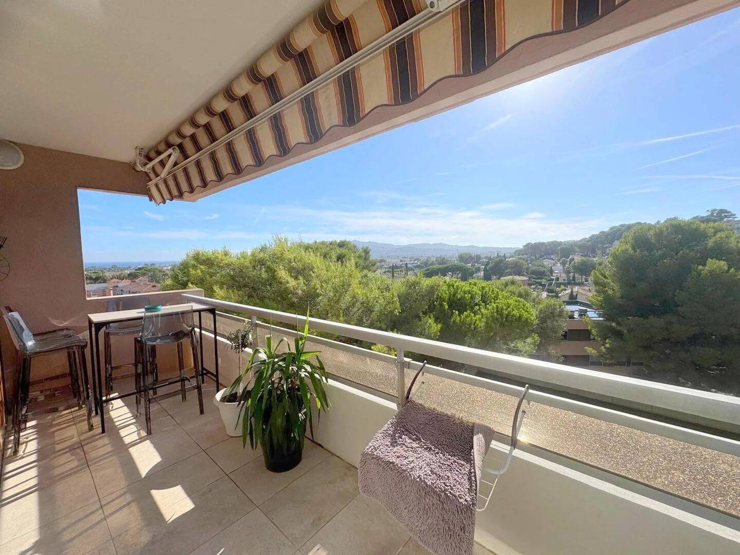 Appartement 2 pièces 44 m² · à La Seyne-sur-Mer · 44 m² · 960 €/mois