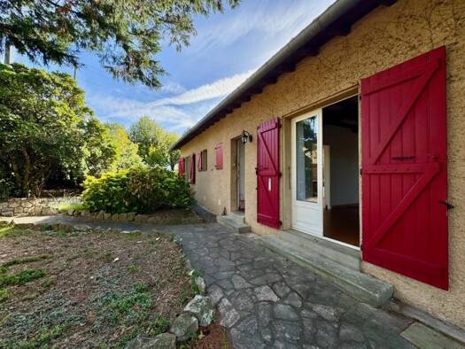 Maison de plain-pied à vendre 163 000 € 4 pièces 3 chambres 80 m² 1 000 m² de terrain Rural Nord et Rural Est Castres 81100