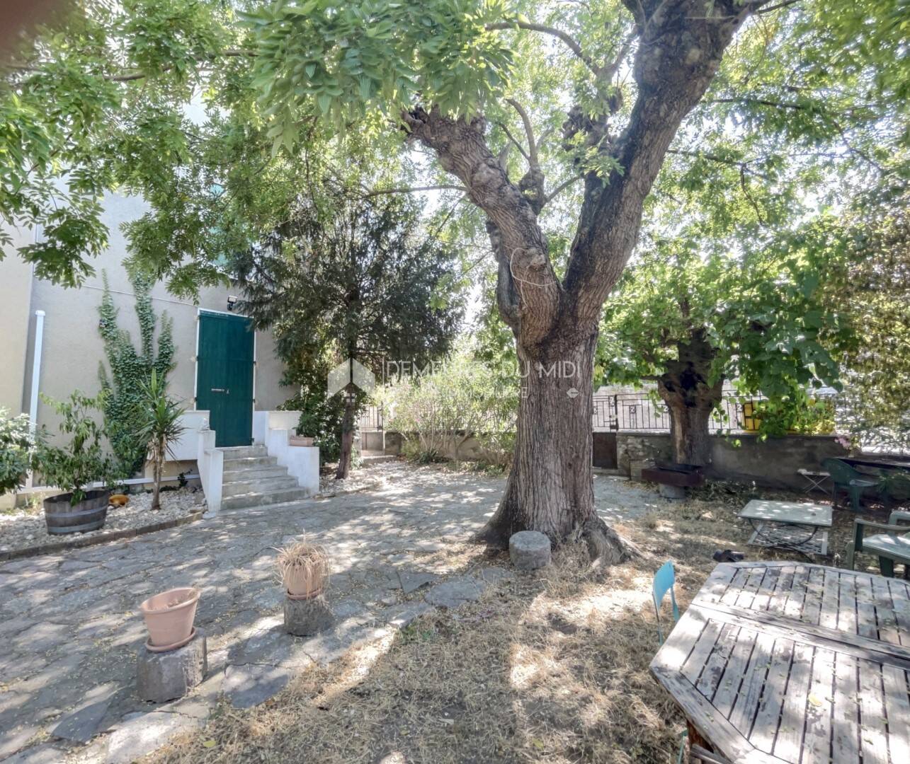 Maison 5 pièces 120 m² · à Canaules-Et-Argentières · 120 m² · 250 000 €