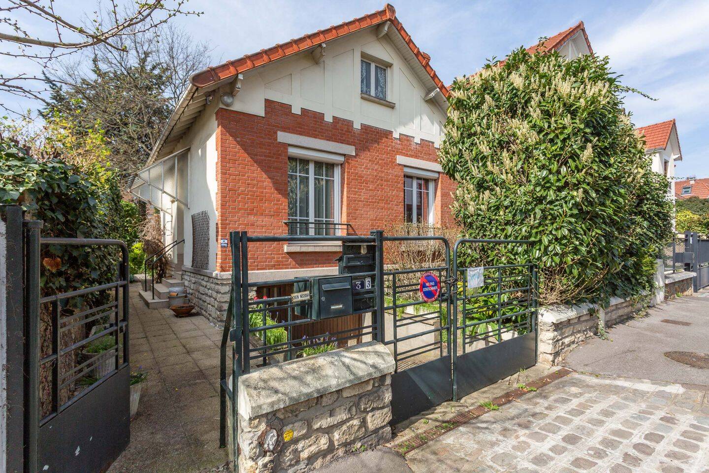 Maison 4 pièces 78 m² · à Bourg-la-Reine · 78 m² · 599 000 €