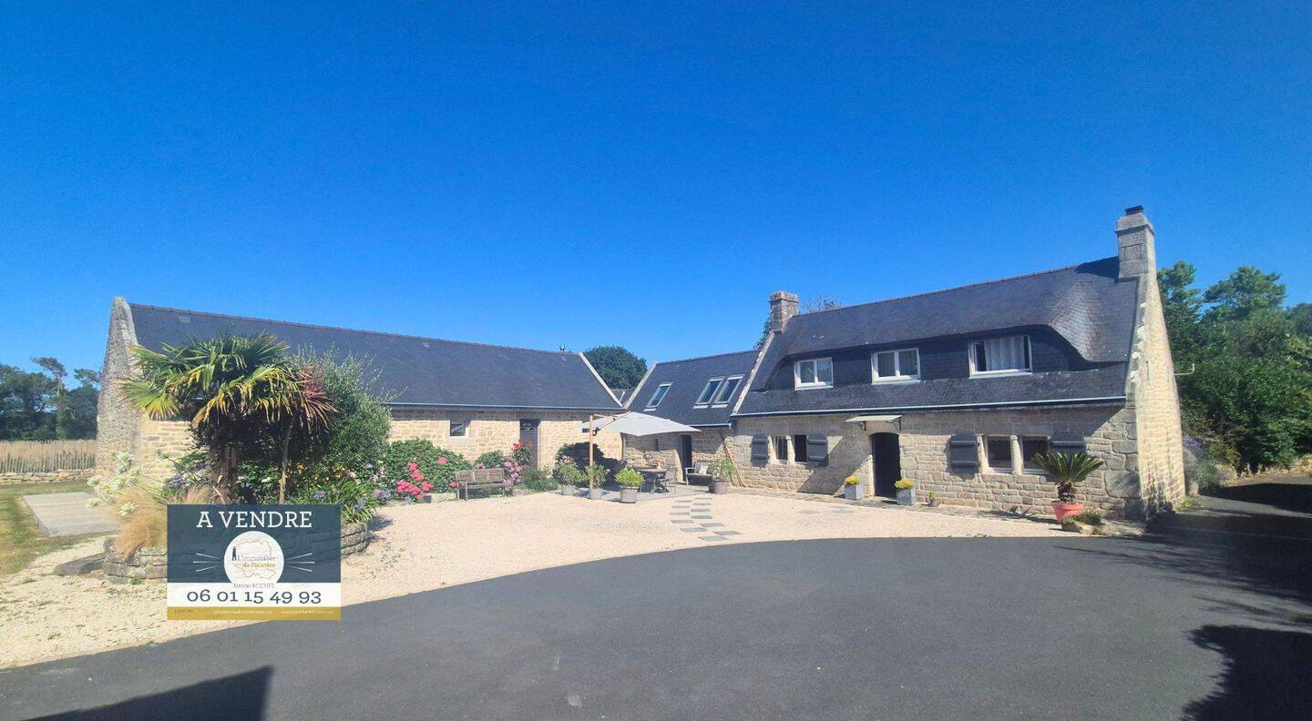 Maison 8 pièces 185 m² · à Pont-l'Abbé · 185 m² · 549 900 €