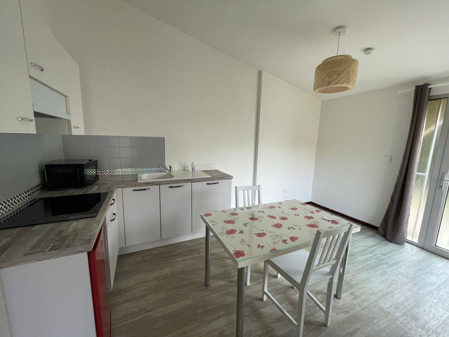 Appartement 1 pièce 25 m² · à Auch · 24,7 m² · 440 €