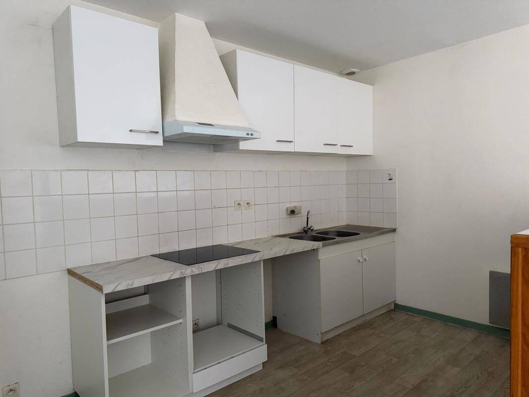 Appartement 3 pièces 90 m² · à Mazamet · 89,6 m² · 490 €/mois