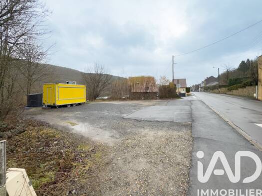 Terrain constructible à vendre 32 000 € 1 331 m² de terrain Est Nouzonville 08700