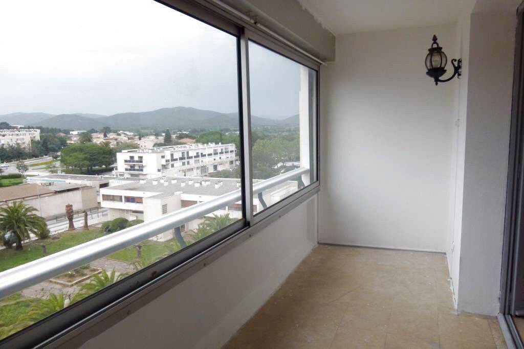 Appartement 1 pièce 34 m² · à Hyères · 34 m² · 115 000 €