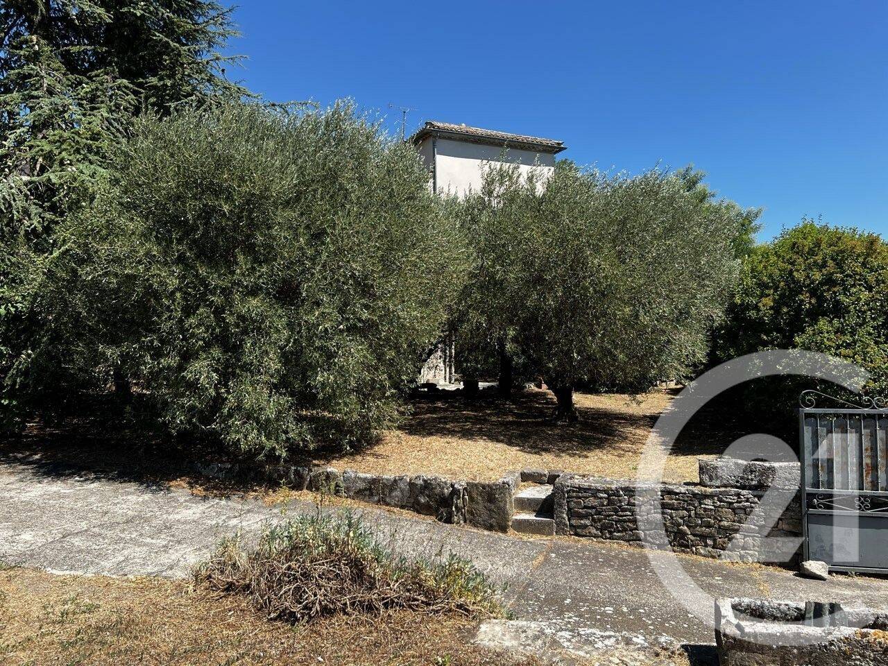 Maison 5 pièces 81 m² · à Montaren-Et-Saint-Médiers · 81 m² · 290 000 €