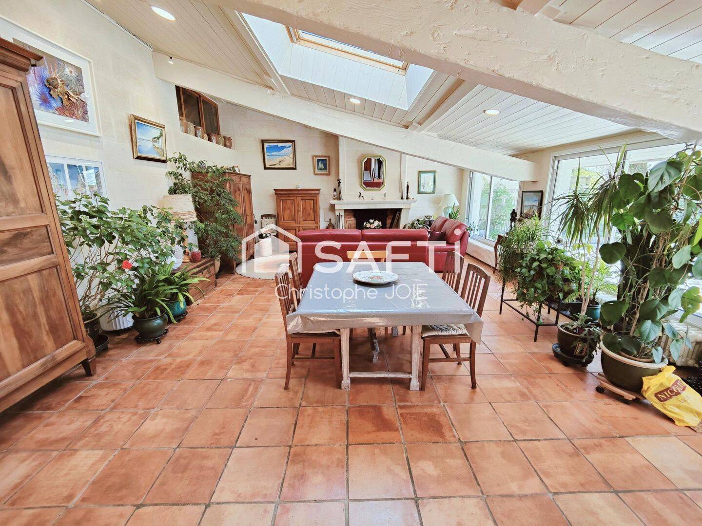Maison 8 pièces 235 m² · à Gradignan · 235 m² · 828 000 €