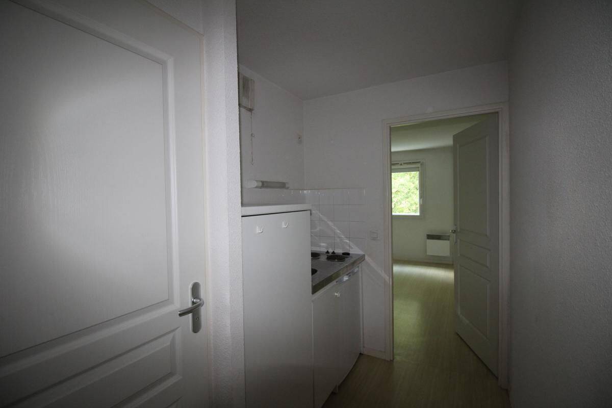 Appartement 1 pièce 15 m² · à Nantes · 15 m² · 363 €