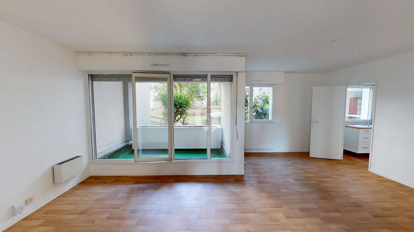 Appartement 5 pièces 90 m² · à Épinay-sur-Seine · 90,2 m² · 220 000 €