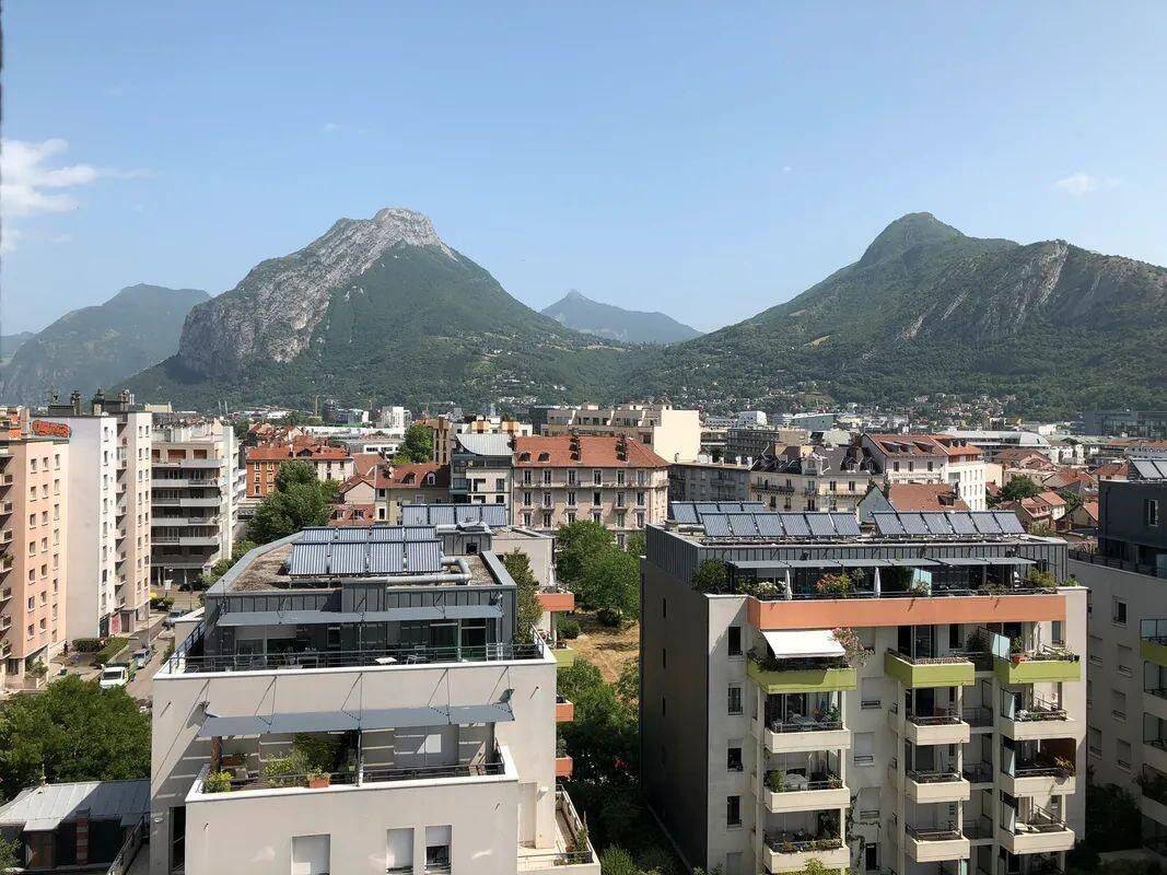 Appartement 1 pièce 20 m² · à Grenoble · 20 m² · 530 €