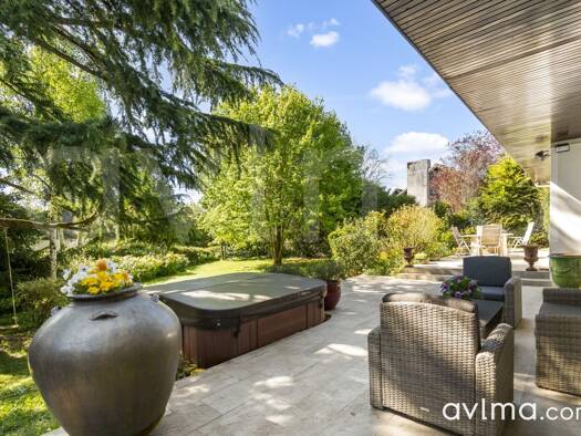 Maison à vendre 995 000 € 10 pièces 6 chambres 277 m² 1 028 m² de terrain Chavenay 78450
