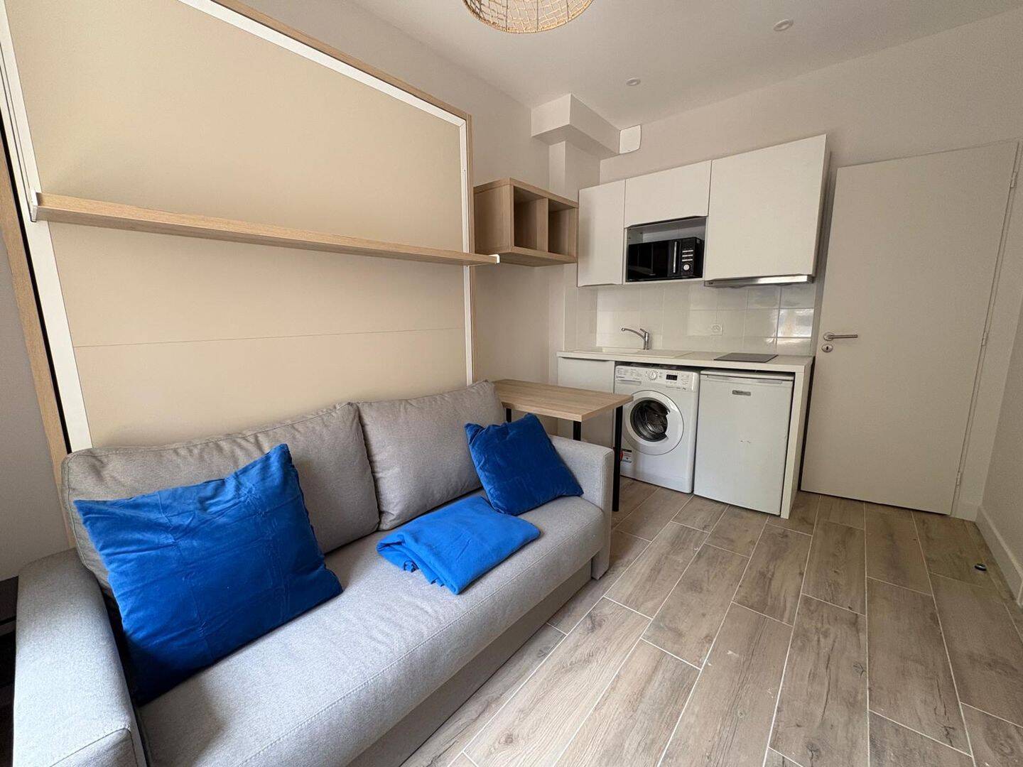 Appartement 1 pièce 13 m² · à Brignais · 13,2 m² · 570 €