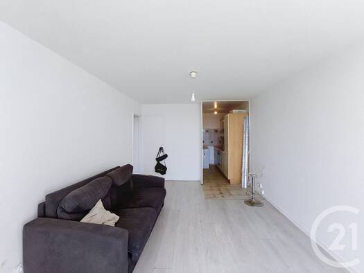Appartement à vendre 164 250 € 2 pièces 1 chambre 46,5 m² 12ème étage Delaunay Belleville Saint-Denis 93200