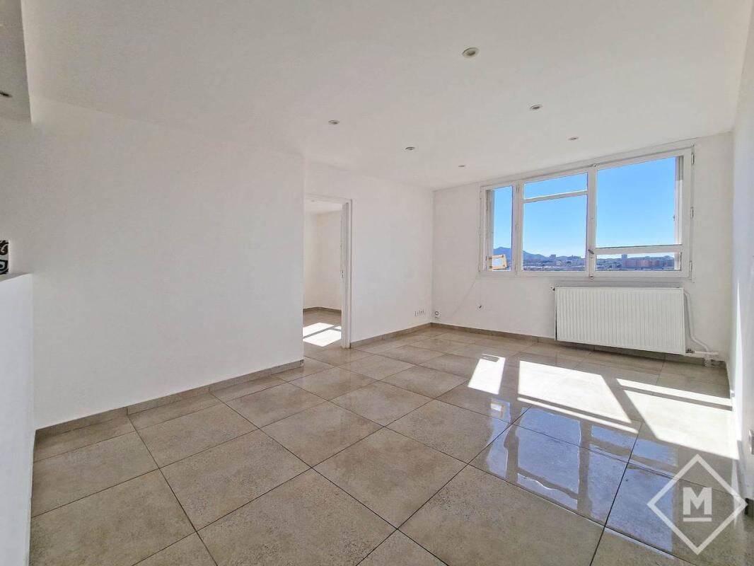 Appartement 3 pièces 52 m² · à Marseille 10ème Arrondissement · 52 m² · 154 000 €