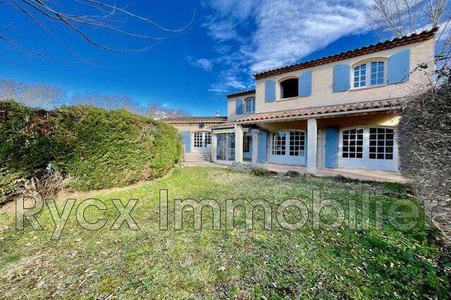Maison 9 pièces 296 m² · à Villars · 296 m² · 699 000 €