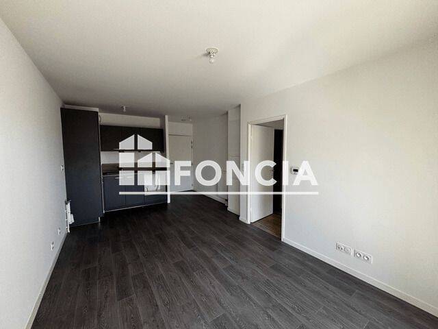 Appartement 2 pièces 38 m² · à Joué-lès-Tours · 37,7 m² · 560 €