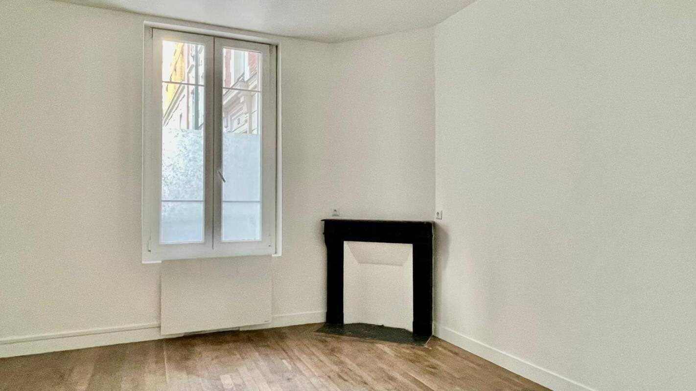 Appartement 1 pièce 28 m² · à Asnières-sur-Seine · 28 m² · 883 €/mois