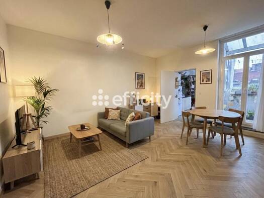 Appartement à vendre 167 000 € 2 pièces 1 chambre 41 m² 2ème étage Centre Lille 59800