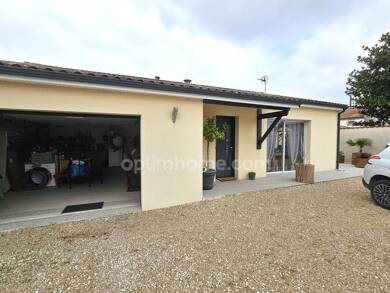 Maison de plain-pied à vendre 210 000 € 4 pièces 2 chambres 81 m² 383 m² de terrain Centre et Est Gond-Pontouvre 16160