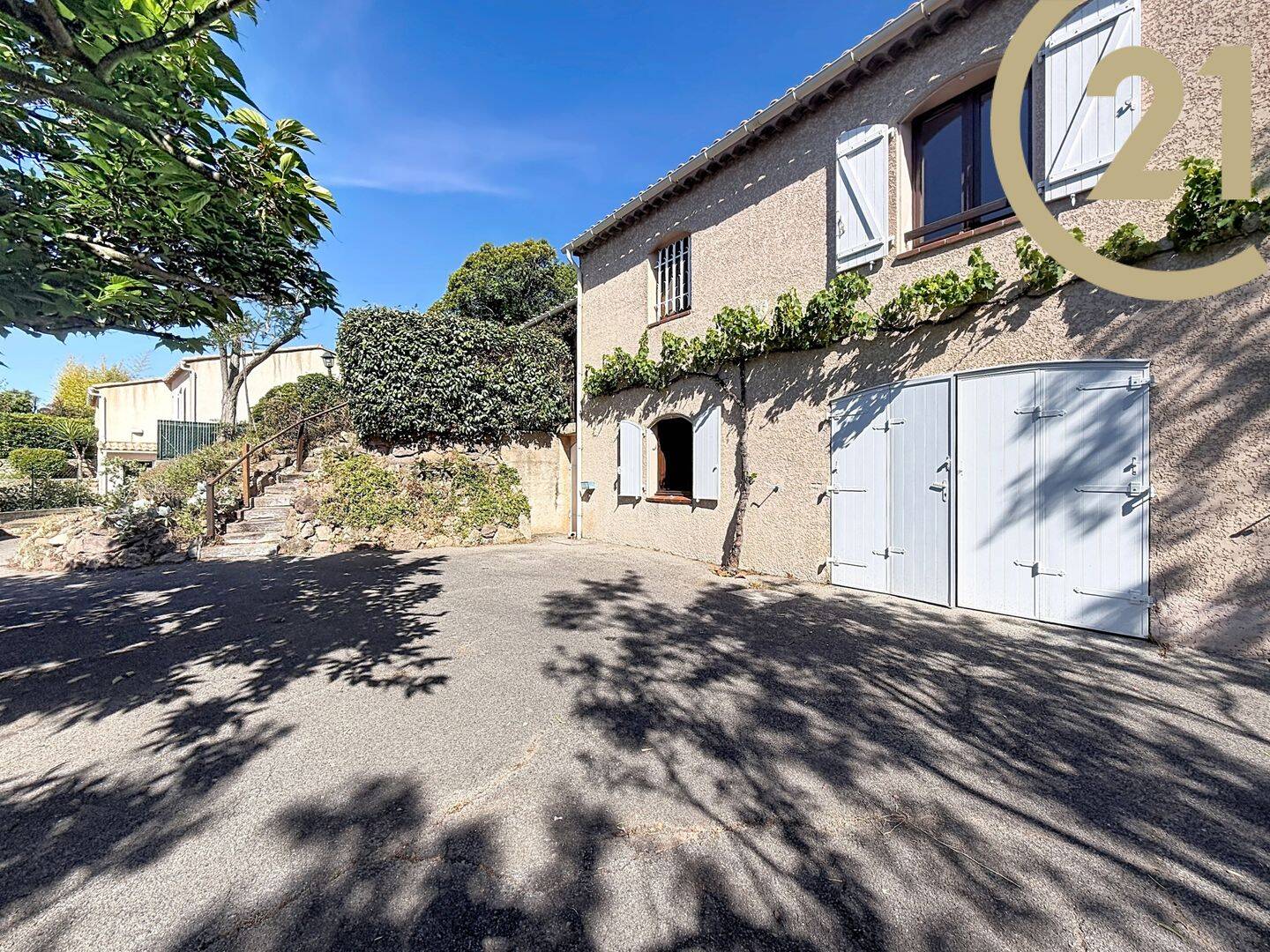 Maison 4 pièces 112 m² · à Saint-Raphaël · 112,1 m² · 1 850 €/mois