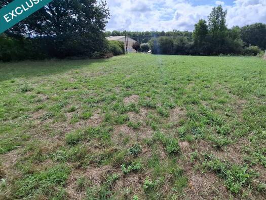 Terrain constructible à vendre 64 500 € 970 m² de terrain Noailhac 81490