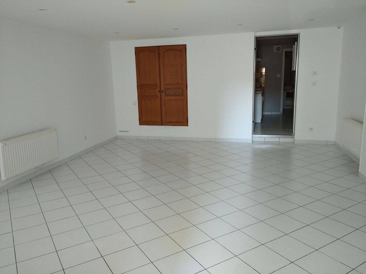 Appartement 1 pièce 40 m² · à Carentan-les-Marais · 39,9 m² · 313 €/mois