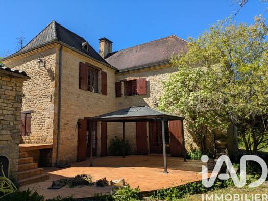 Maison à vendre 349 000 € 6 pièces 4 chambres 160 m² 12 494 m² de terrain Veyrines-de-Domme 24250