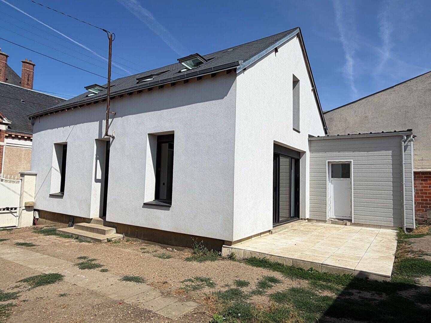 Maison 4 pièces 83 m² · à Brou · 83 m² · 900 €