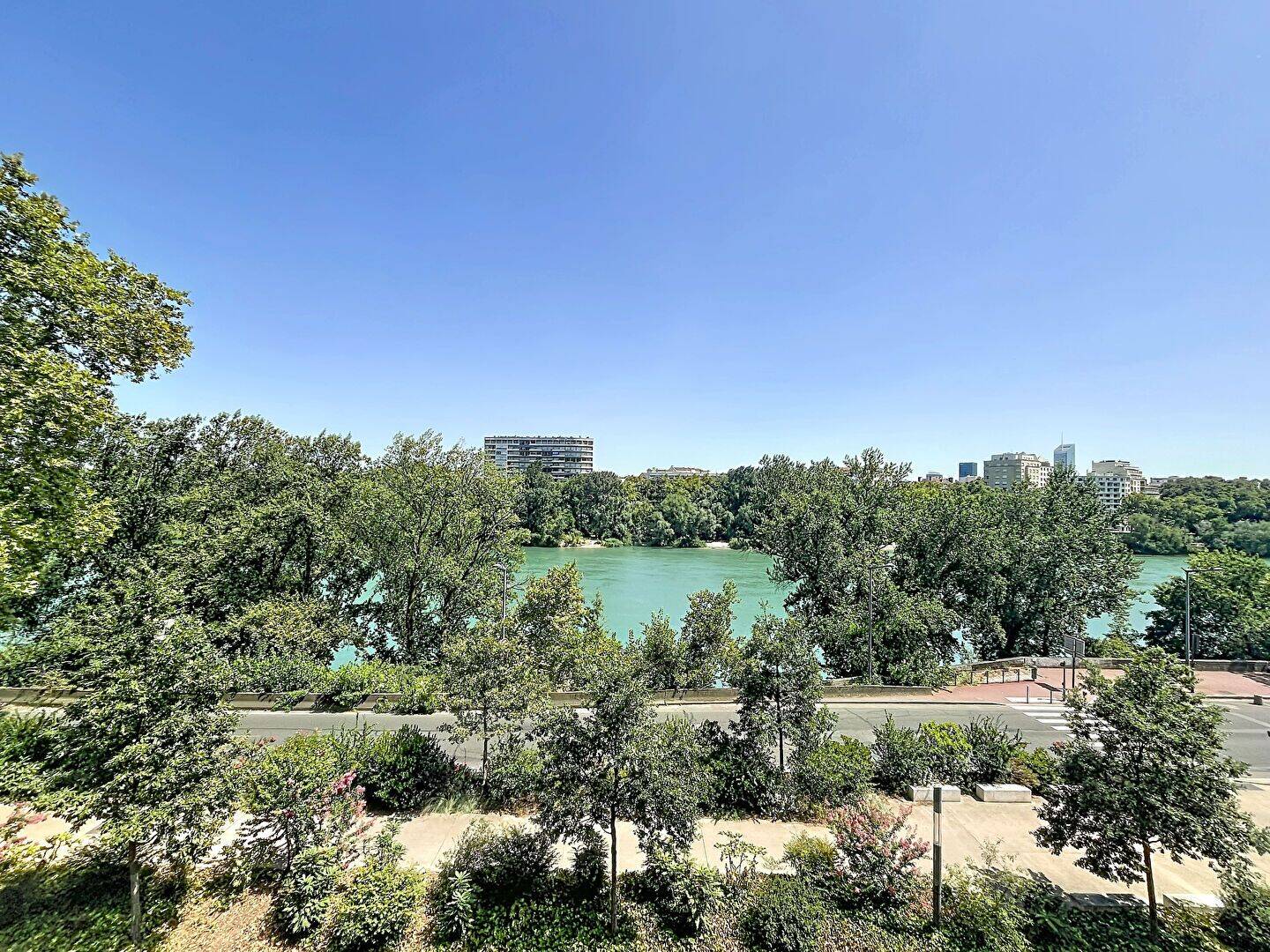 Appartement 3 pièces 112 m² · à Lyon 4ème Arrondissement · 112 m² · 1 790 €