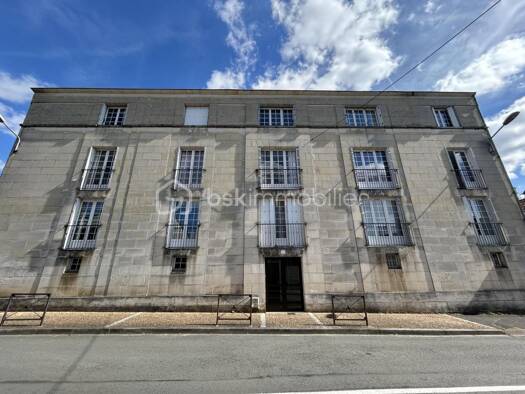 Appartement à vendre 126 000 € 4 pièces 3 chambres 77 m² Étage 1/3 Vesone Périgueux 24000