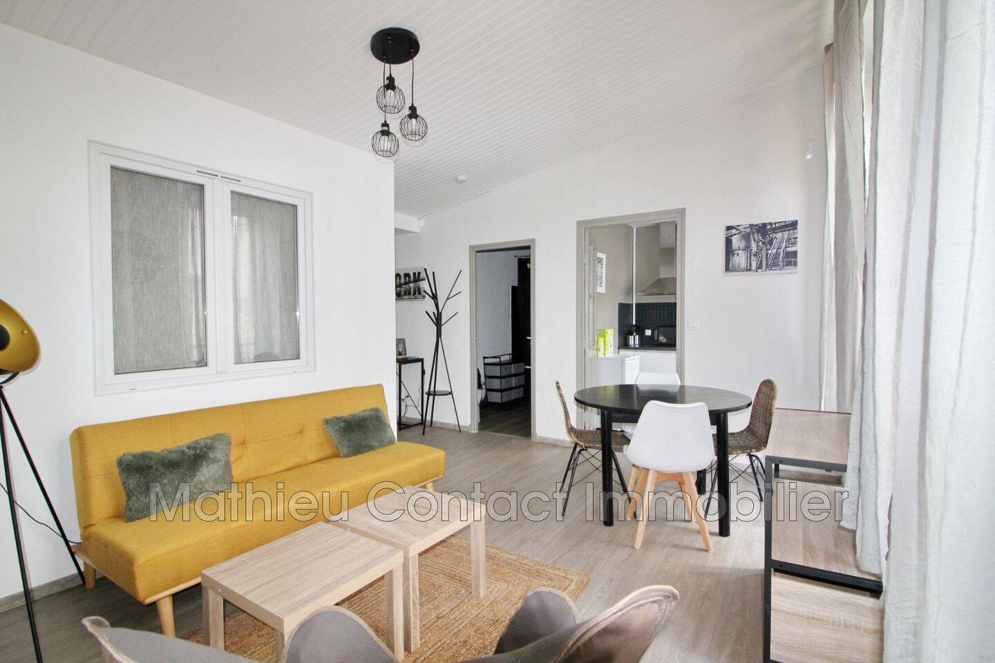Appartement 2 pièces 43 m² · à Nîmes · 42,6 m² · 631 €