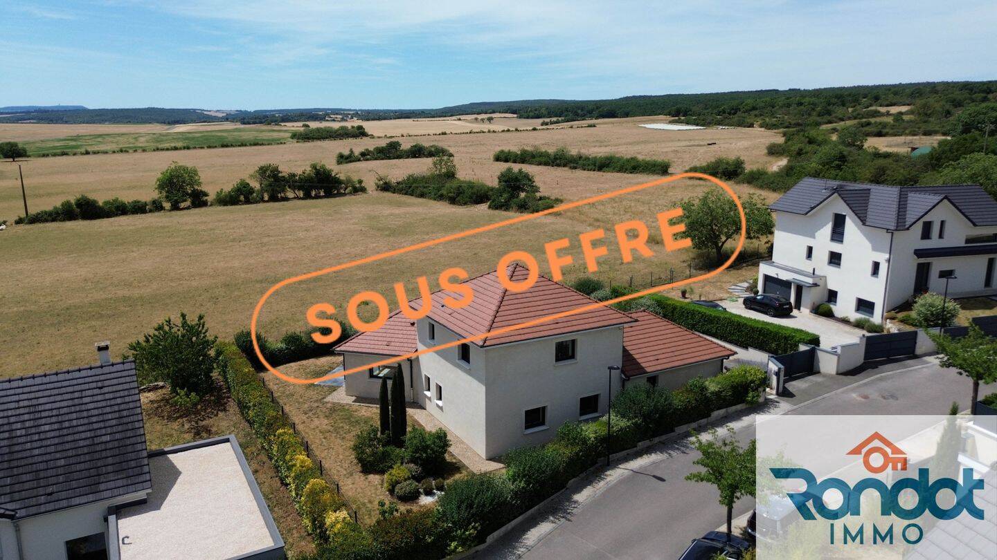 Maison 7 pièces 170 m² · à Savigny-le-Sec · 170 m² · 499 000 €