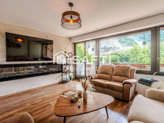 Appartement à vendre 399 000 € 4 pièces 3 chambres 82 m² Étage 3/3 Étrembières 74100