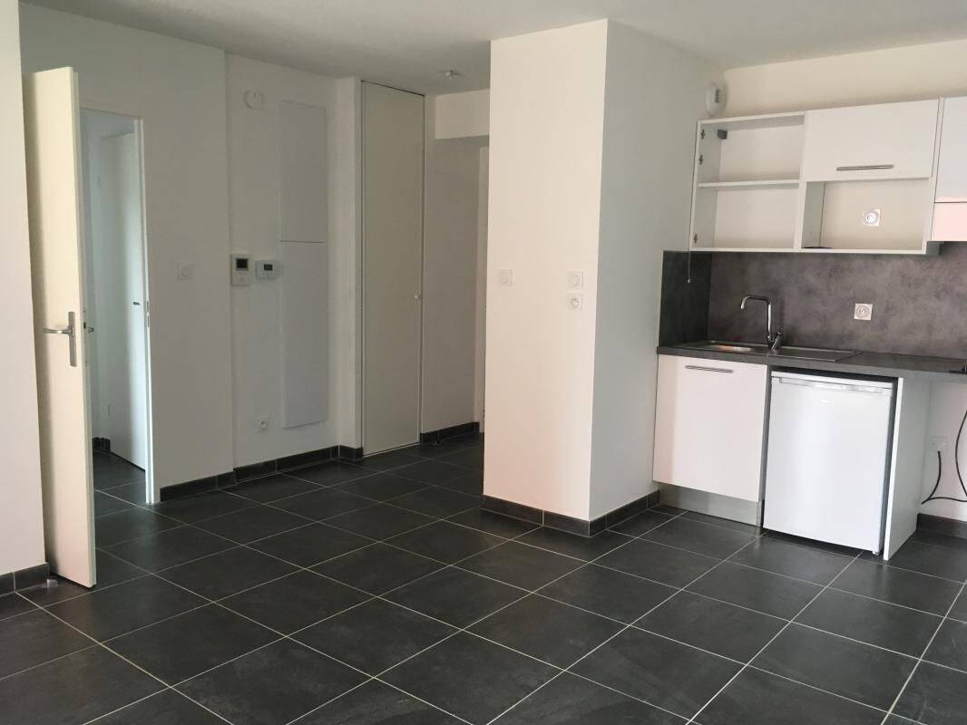 Appartement 2 pièces 45 m² · à Saint-Loup-Cammas · 45 m² · 531 €/mois