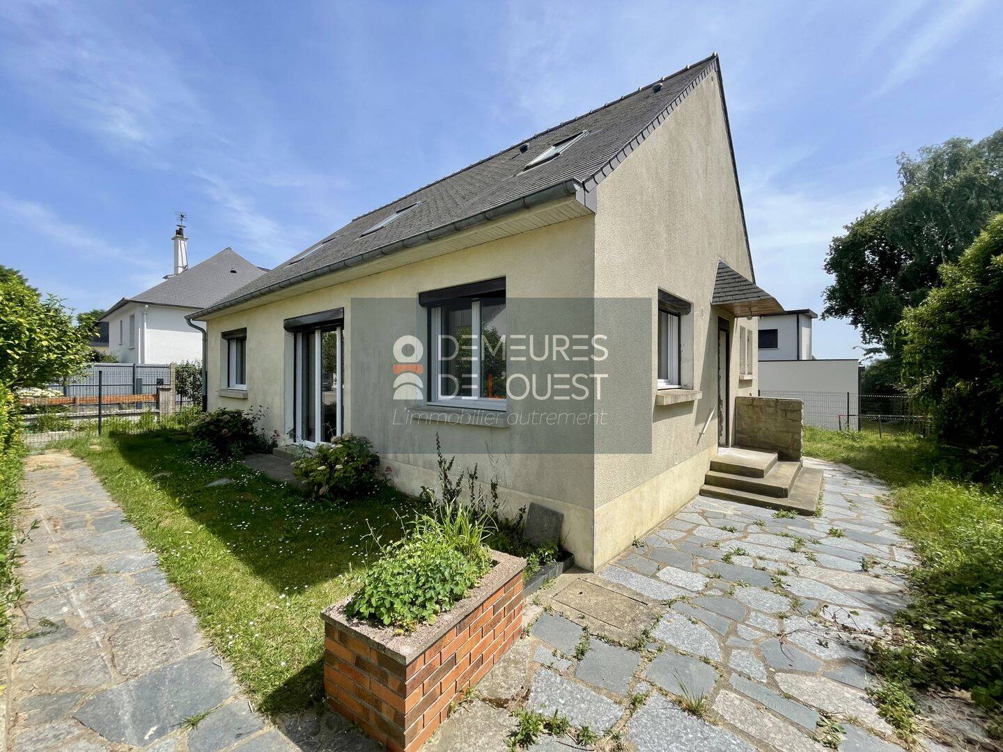 Maison 5 pièces 146 m² · à La Mézière · 145,5 m² · 338 650 €