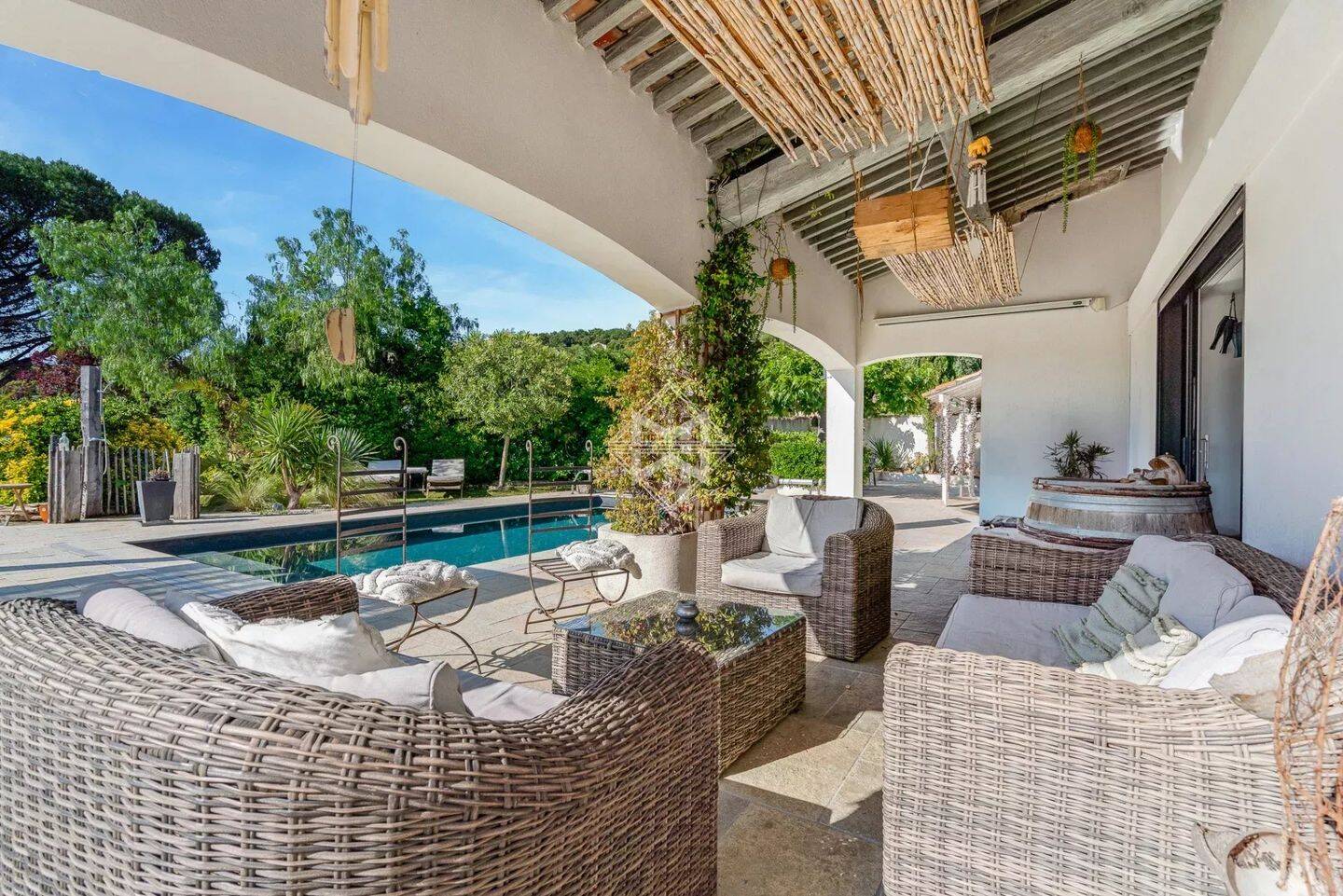 Maison 11 pièces 266 m² · à Sainte-Maxime · 265,5 m² · 1 950 000 €