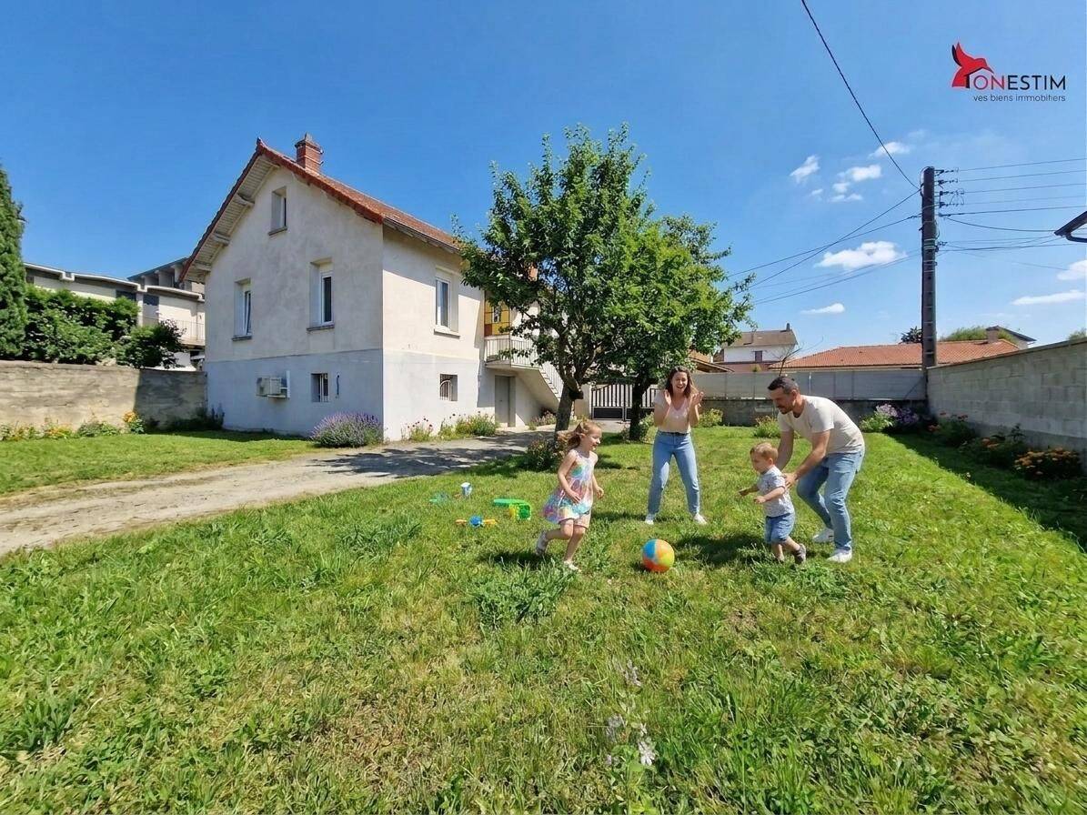Maison 5 pièces 99 m² · à Feurs · 99 m² · 239 000 €